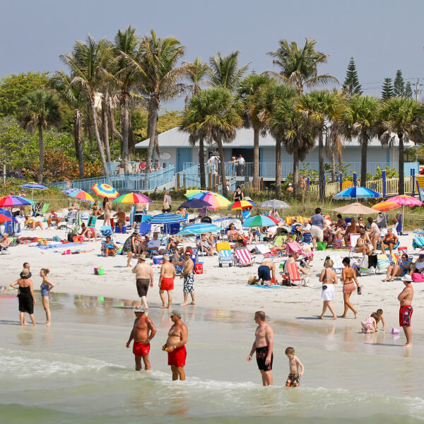 Beach-Lynn-Hall-Memorial-Beach-Park-Ft.-Myers-Beach-Florida