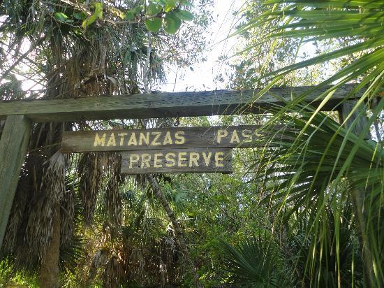 matanzas-pass-preserve sign-fort myers beach life-parks